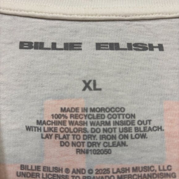 Billie Eilish Hit Me Hard and Soft Tour Tshirt size extra large - Picture 4 of 4